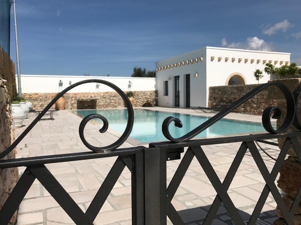 Masseria Le Mandorle Hotel Ugento Exterior photo